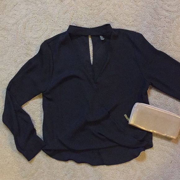 Forever 21 Tops - Black choker neckline top